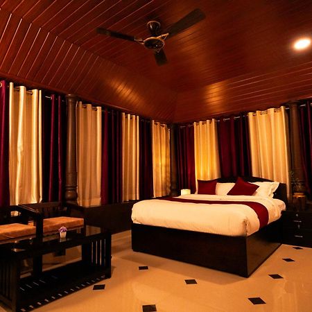 Arayathu Heritage Villa Resort Котаям Екстериор снимка