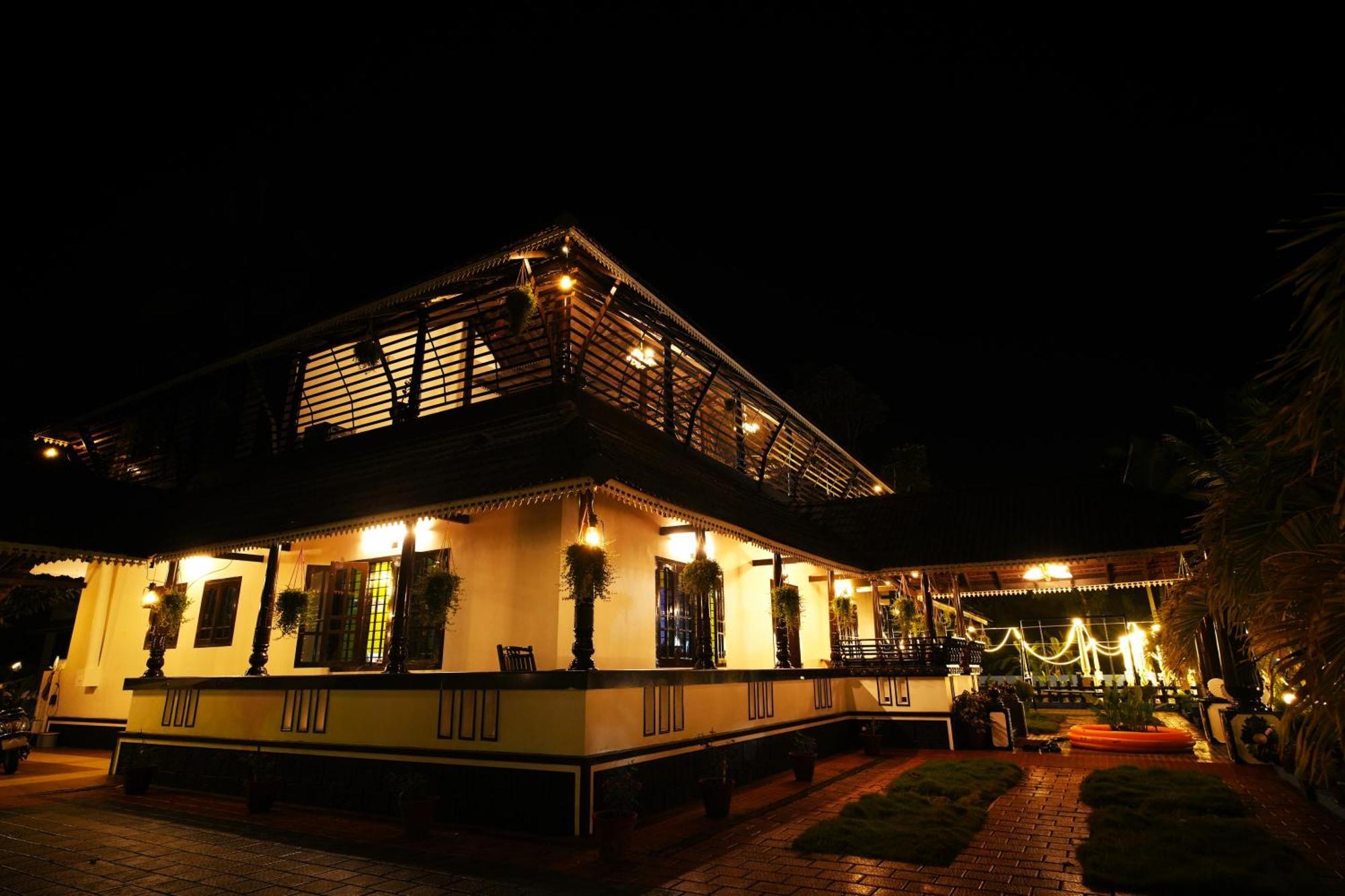 Arayathu Heritage Villa Resort Котаям Екстериор снимка